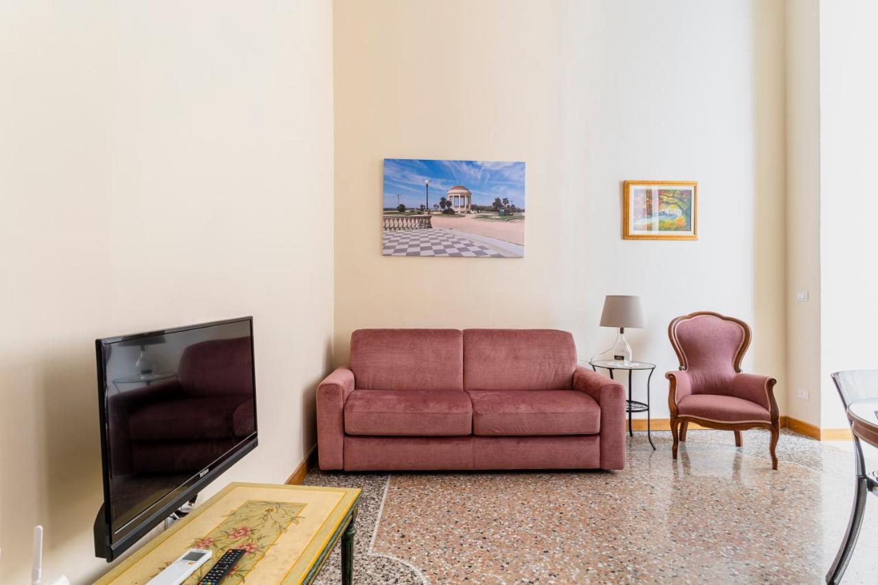 Livorno Central Flat-2 Min Walk The Cathedral! ภายนอก รูปภาพ